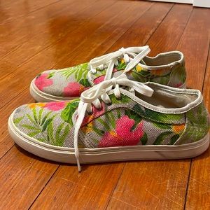 Sole Society Kalin Natural Hawaiian Floral Sneaker women’s size 9